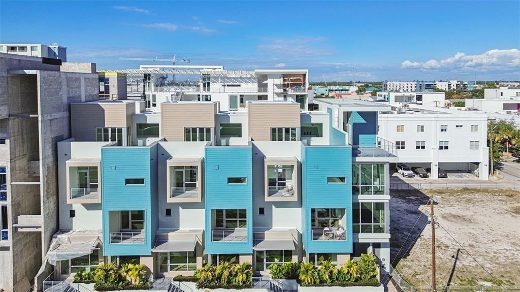 4th St Ste 202, Sarasota, FL 34236