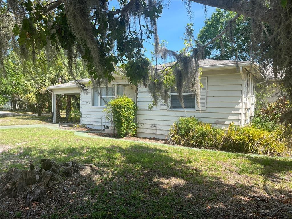 Pelican Dr, Sarasota, FL 34237