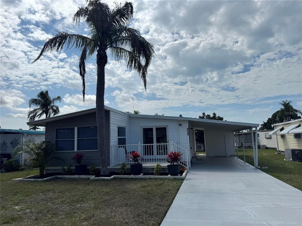 106th Ave, Largo, FL 33773