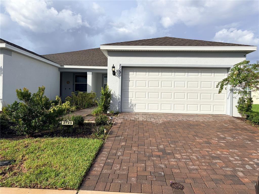 Summer Retreat Ln, Kissimmee, FL 34744