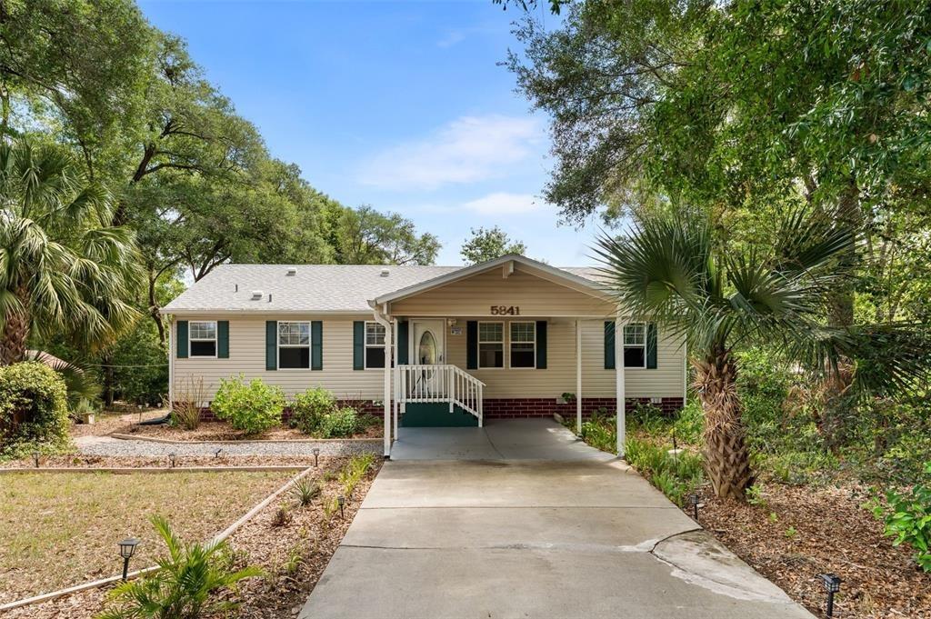 Se 164th Ave, Ocklawaha, FL 32179