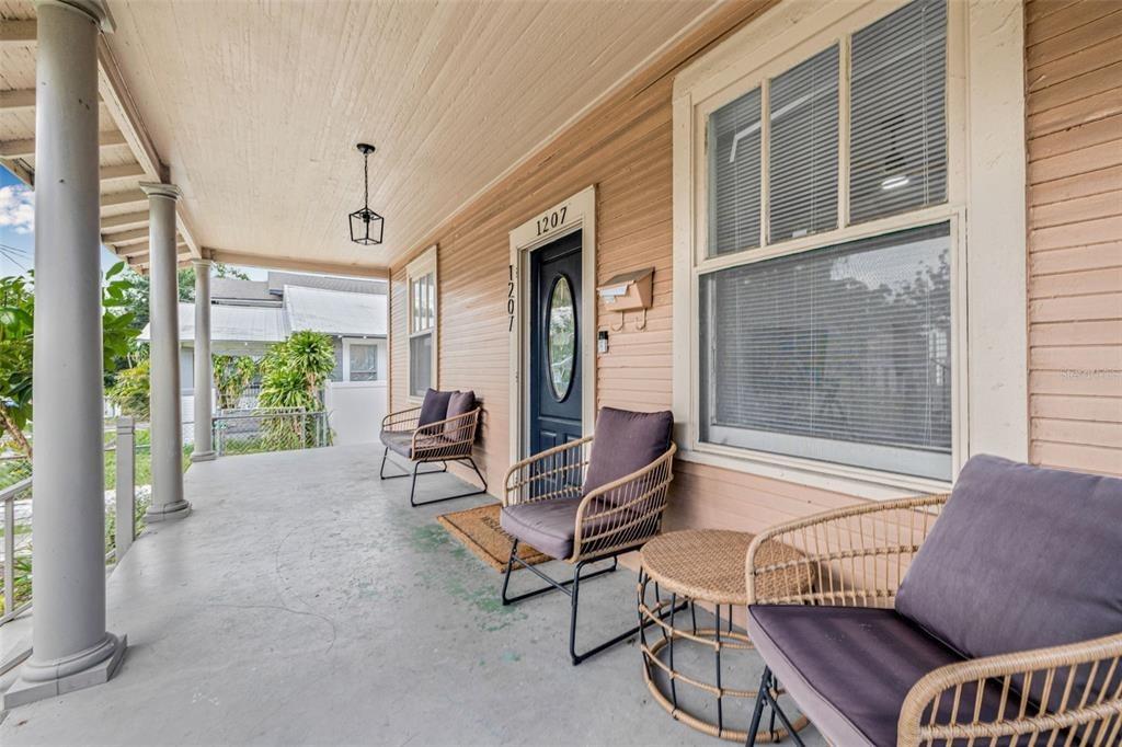 E 17th Ave, Tampa, FL 33605