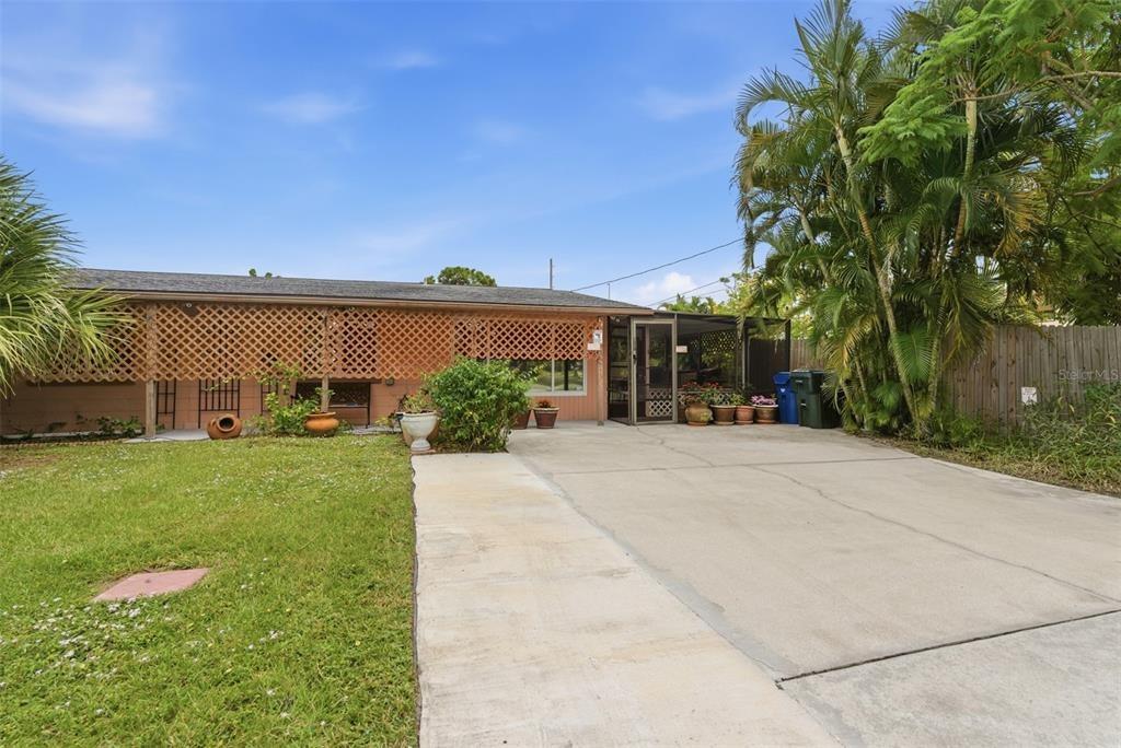 Palmetto St, Englewood, FL 34223