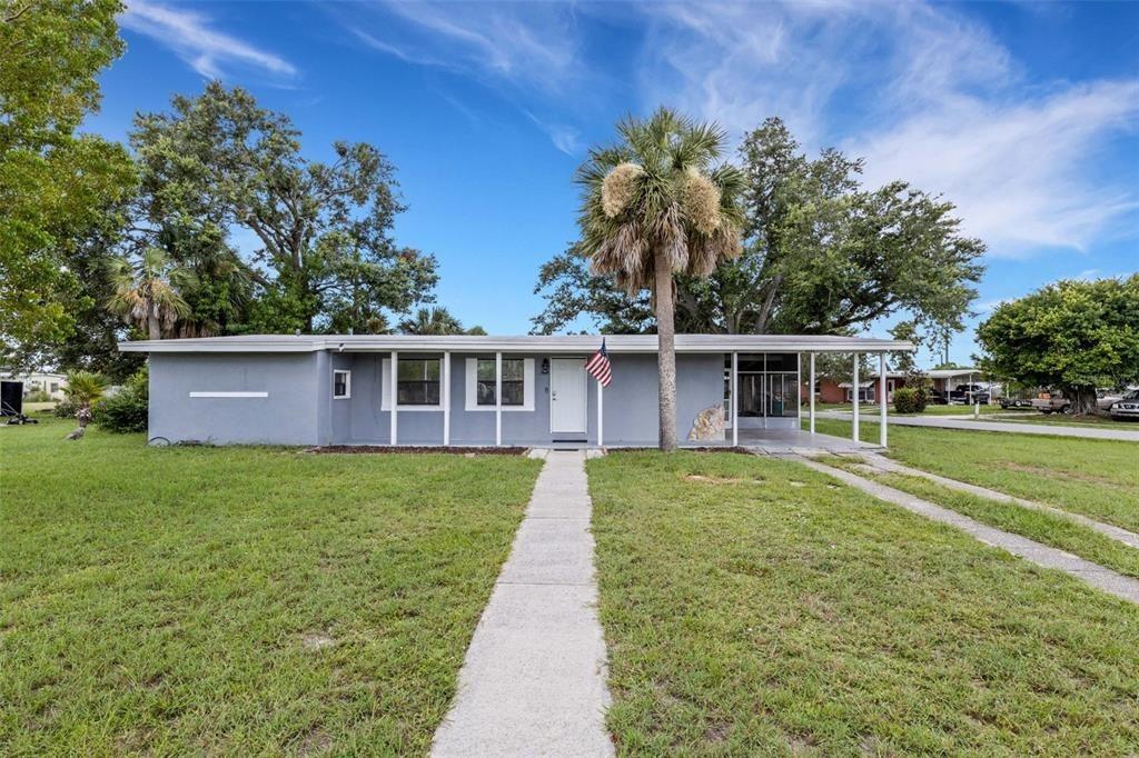 Croton Ter, Port Charlotte, FL 33952