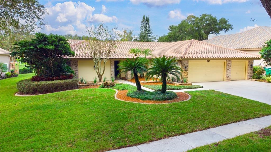 Pinnacle Cir N, Palm Harbor, FL 34684