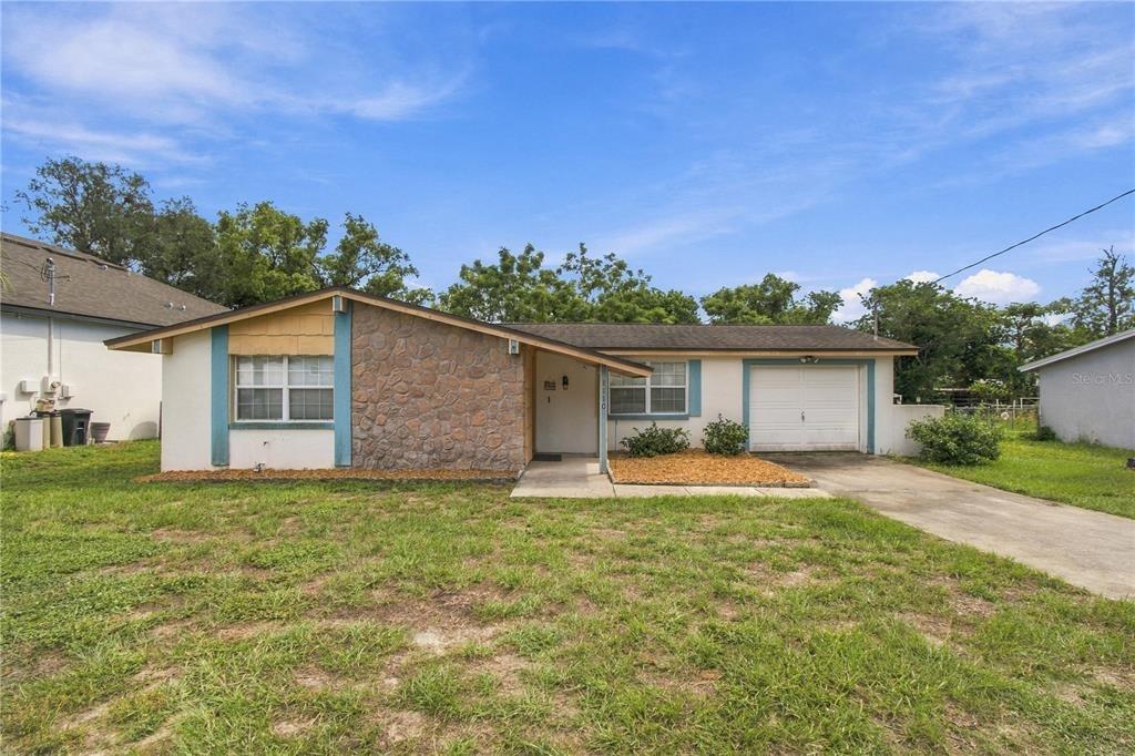 E Boyer St, Tarpon Springs, FL 34689