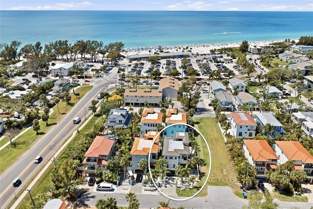 5th Ave, Holmes Beach, FL 34217