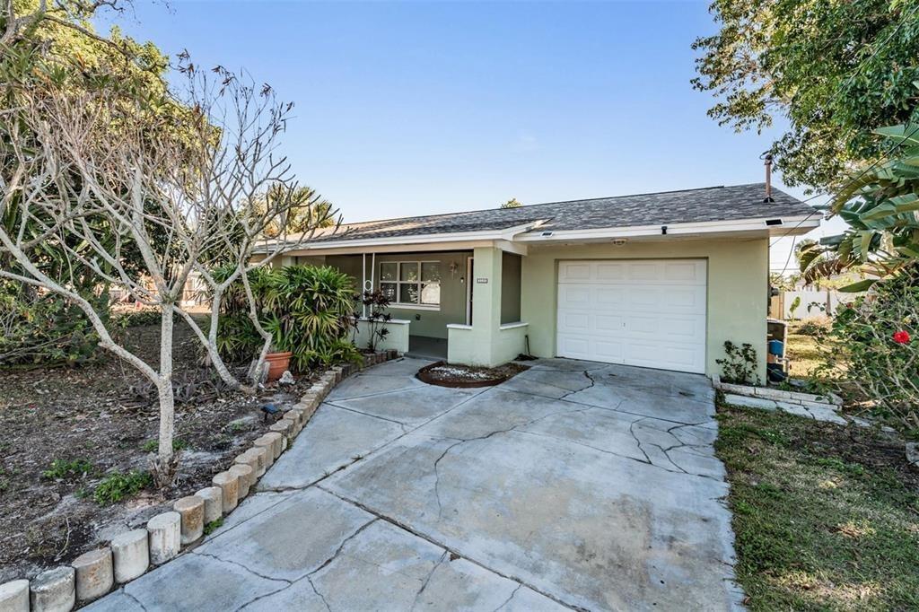 Plaza Dolores, Clearwater, FL 33755