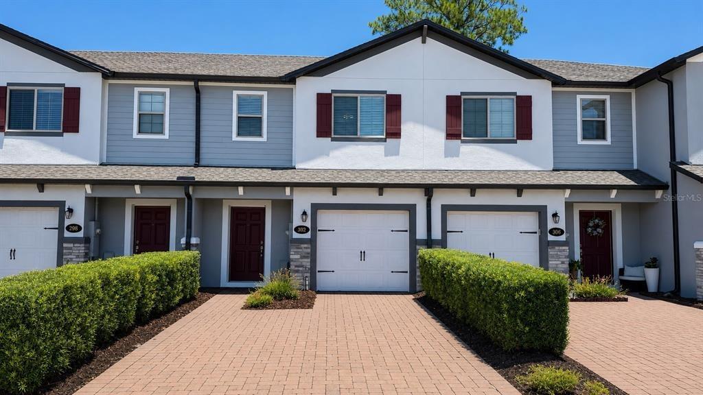 Cedar Bark Ln, Sanford, FL 32771