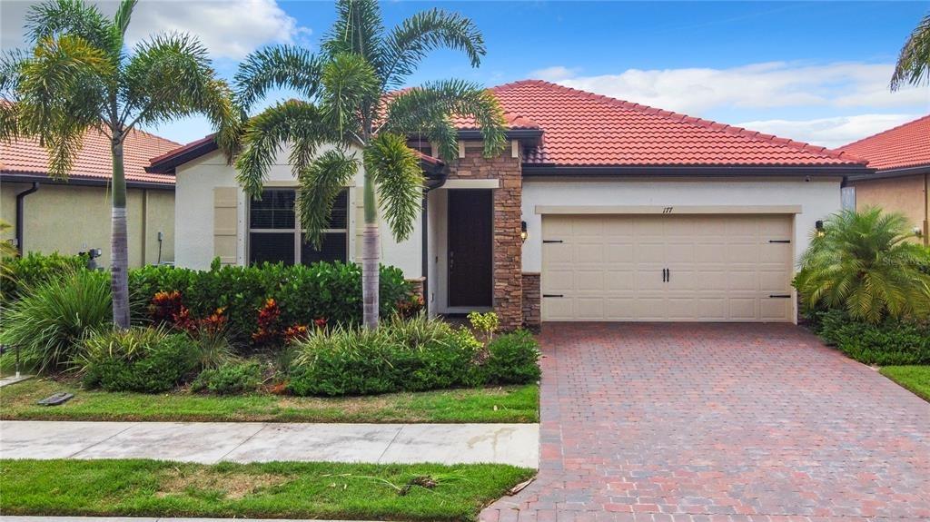 Vinadio Blvd, Nokomis, FL 34275