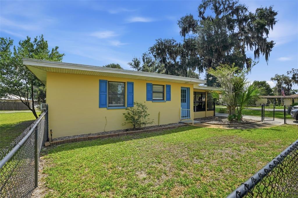 Cr 453, Lake Panasoffkee, FL 33538
