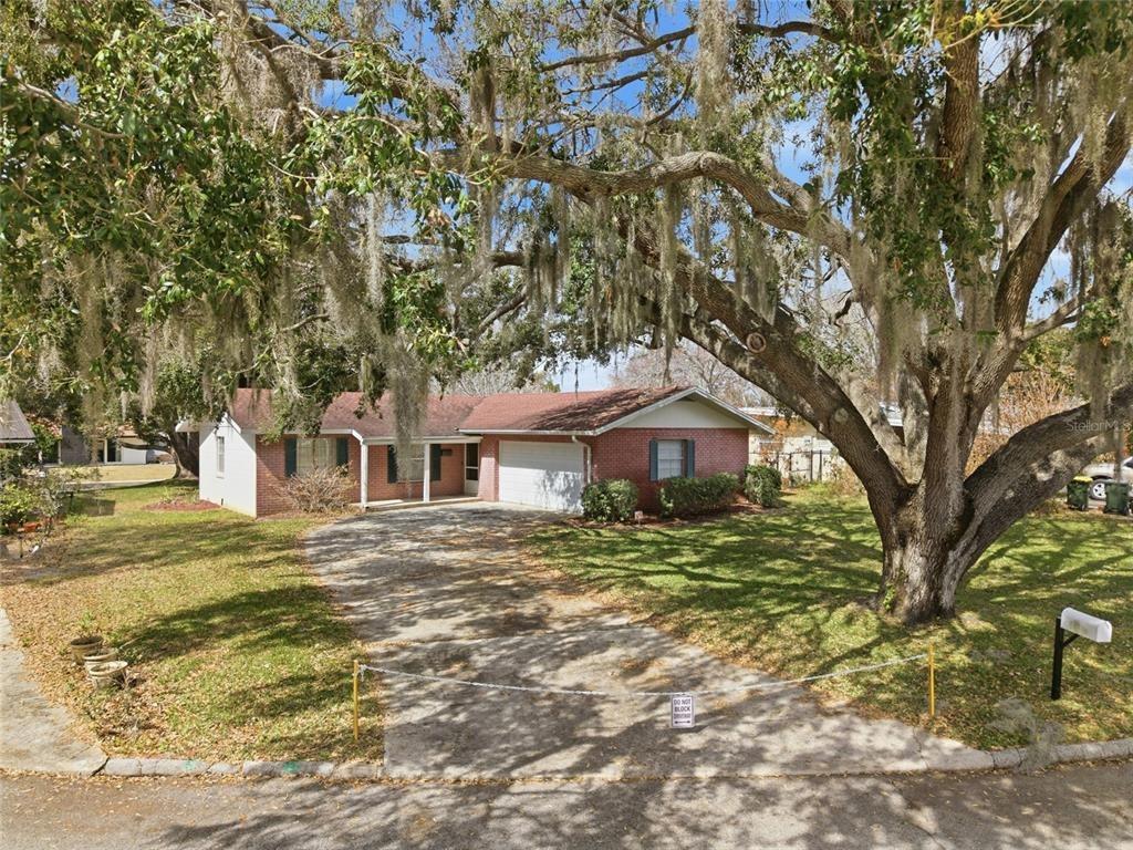 Mar Nan Mar Pl, Clermont, FL 34711