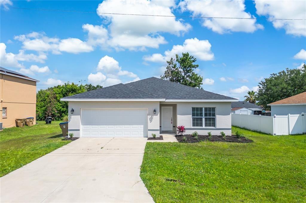 Munster Ct, Kissimmee, FL 34759