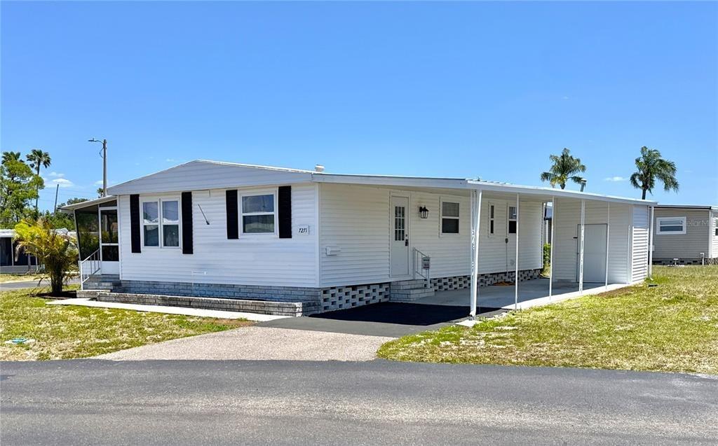 Mount Arlington Dr Ne, Saint Petersburg, FL 33702