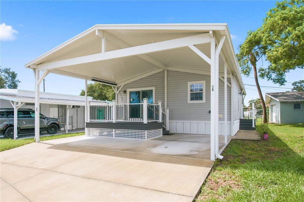 7th St Nw, Largo, FL 33770