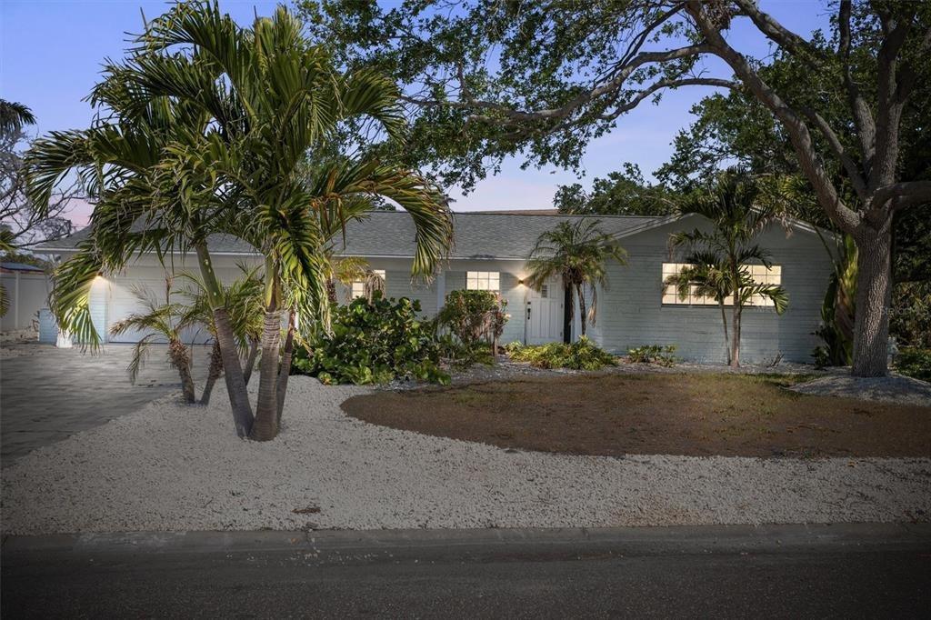 S Yacht Club Dr, Treasure Island, FL 33706