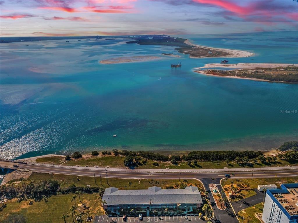 Causeway Blvd, Dunedin, FL 34698