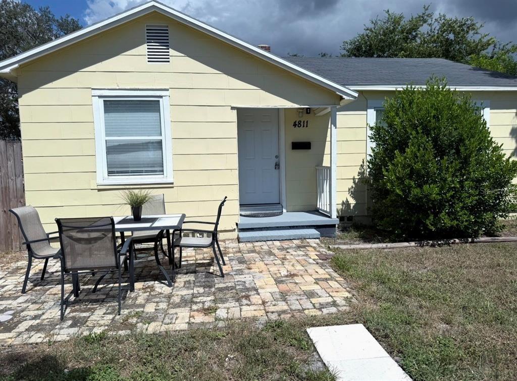 Emerson Ave S, Saint Petersburg, FL 33711