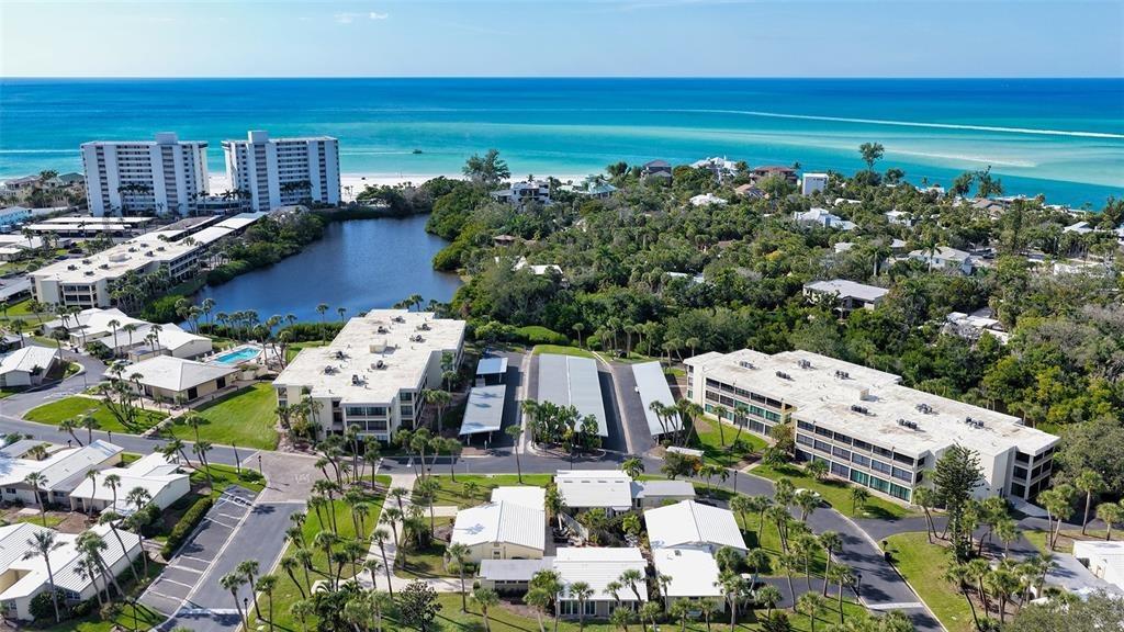 Hourglass Way, Sarasota, FL 34242