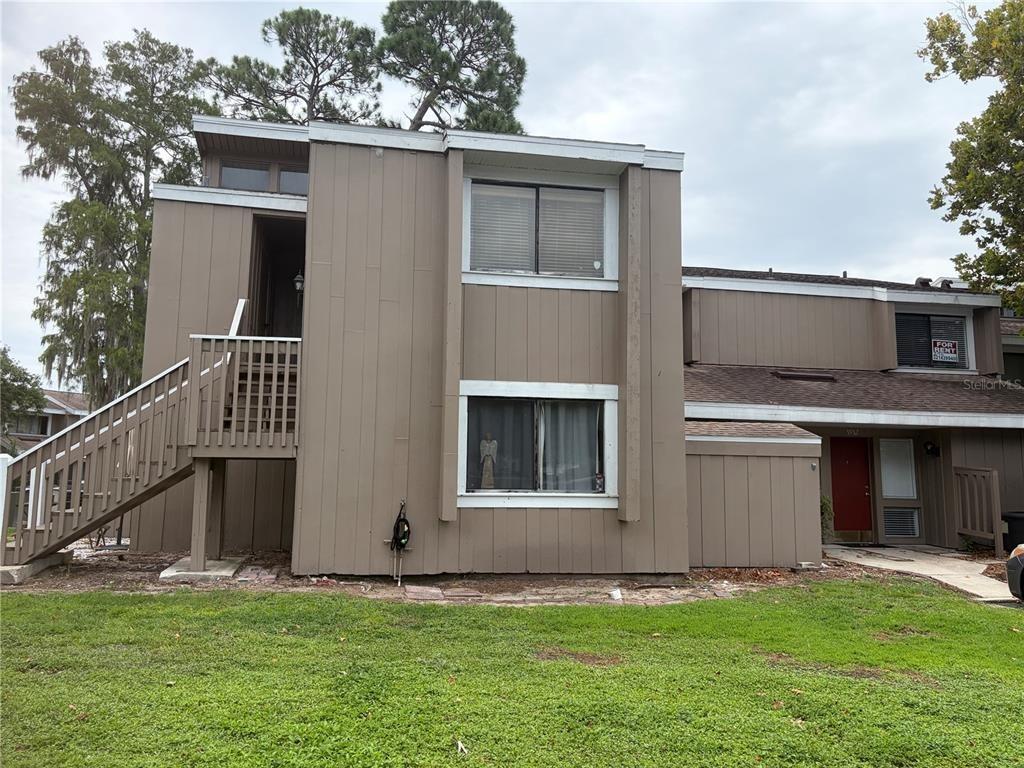 Peregrine Ave, Orlando, FL 32819