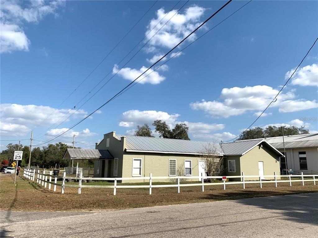 John St, Frostproof, FL 33843