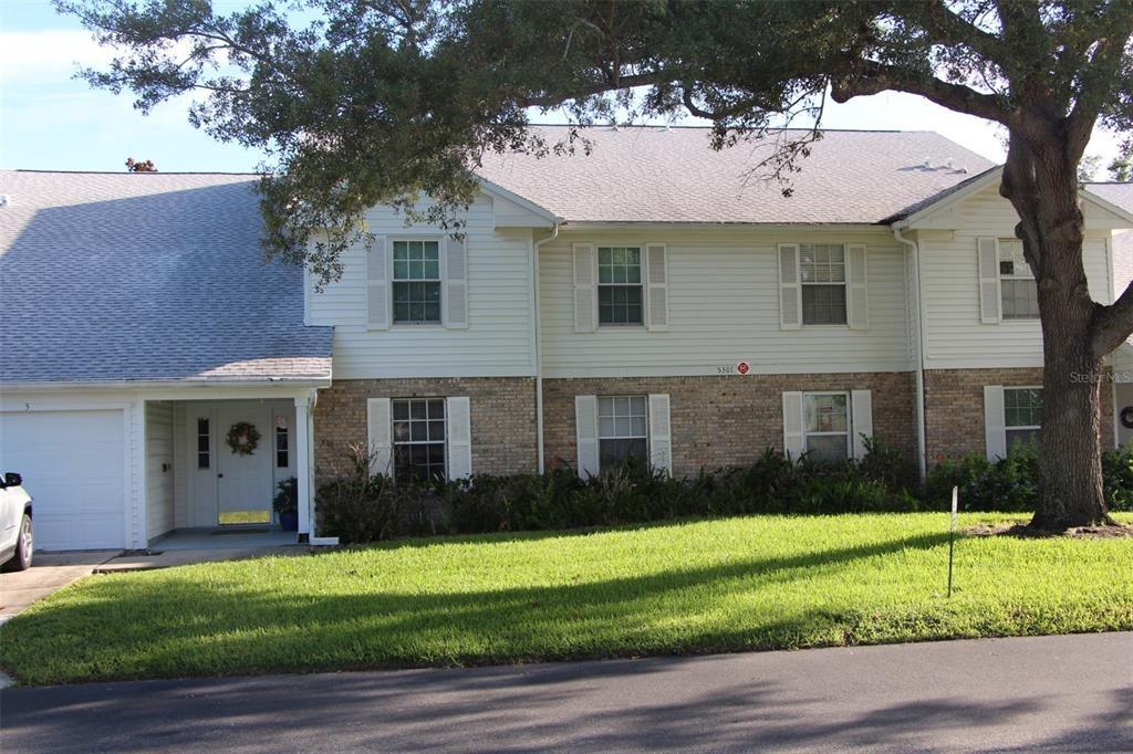 White Cliff Ln, Orlando, FL 32812