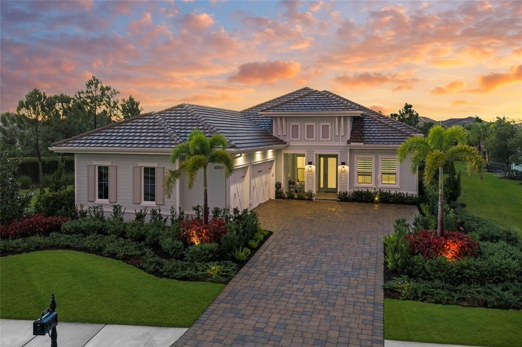 Verona Pl, Bradenton, FL 34202