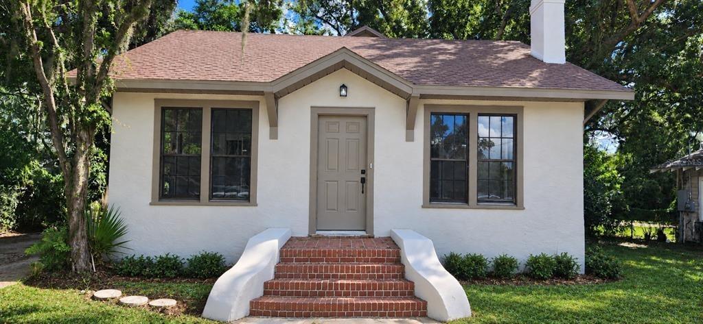 E Morningview Dr, Eustis, FL 32726