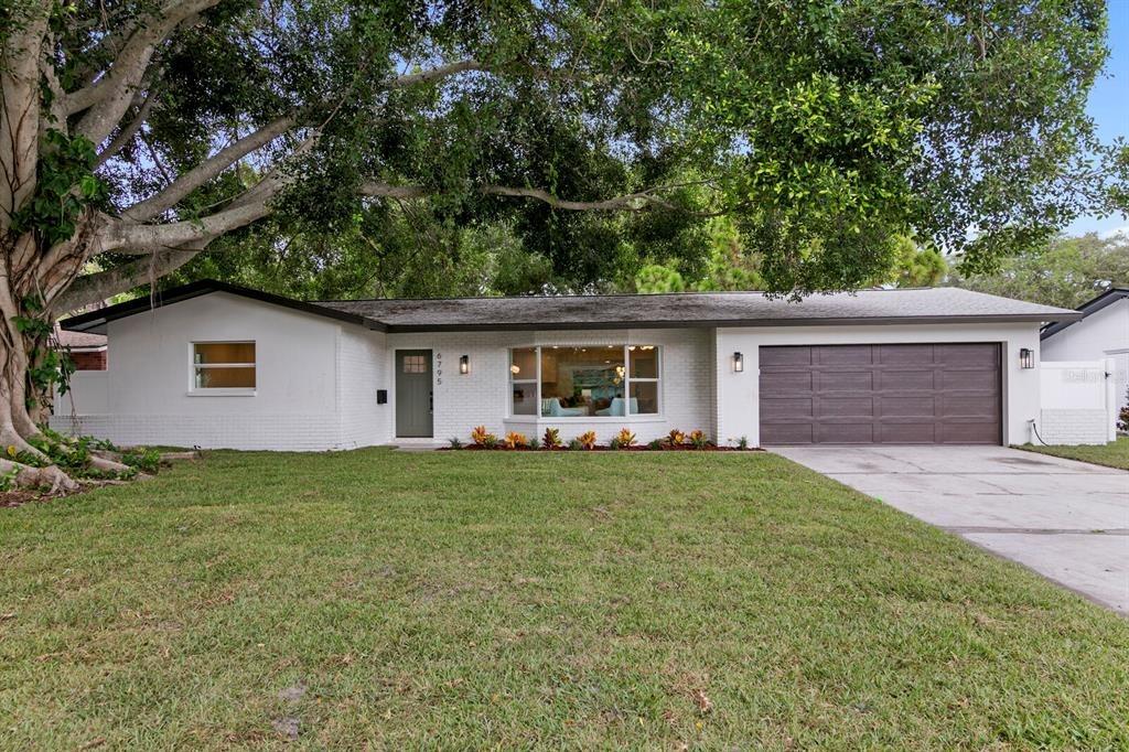 14th St S, Saint Petersburg, FL 33705