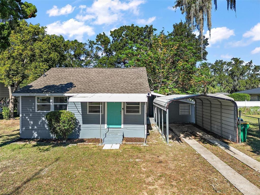 W Stevens Ave, Eustis, FL 32726