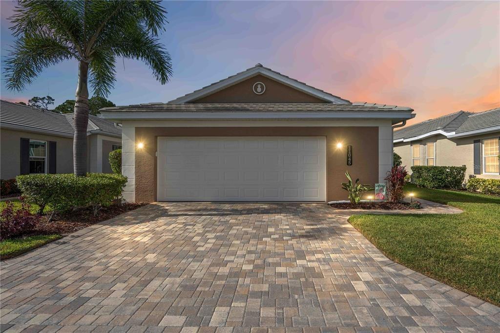 Barnsley Dr, Venice, FL 34293
