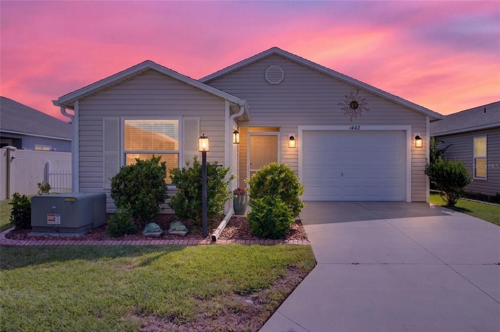 Joshua Ct, The Villages, FL 32163