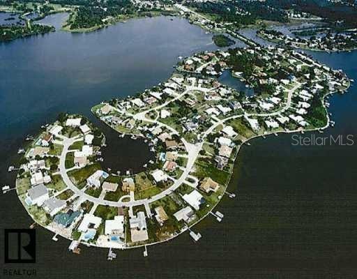 Carlyle Dr, Palm Harbor, FL 34683