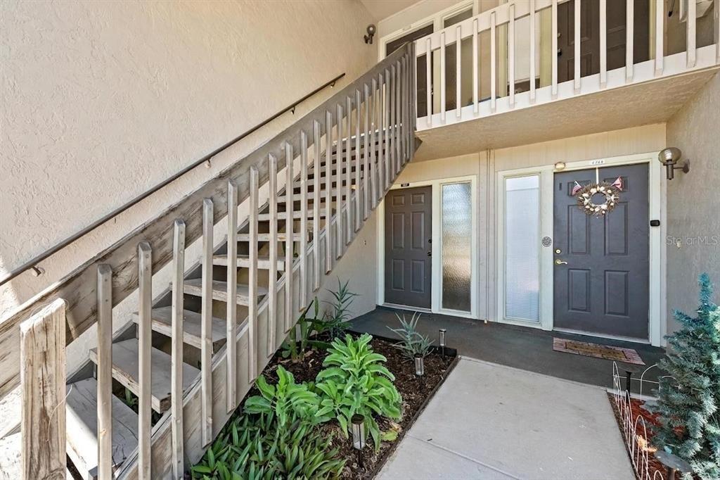 Summer Side Ln, Sarasota, FL 34231