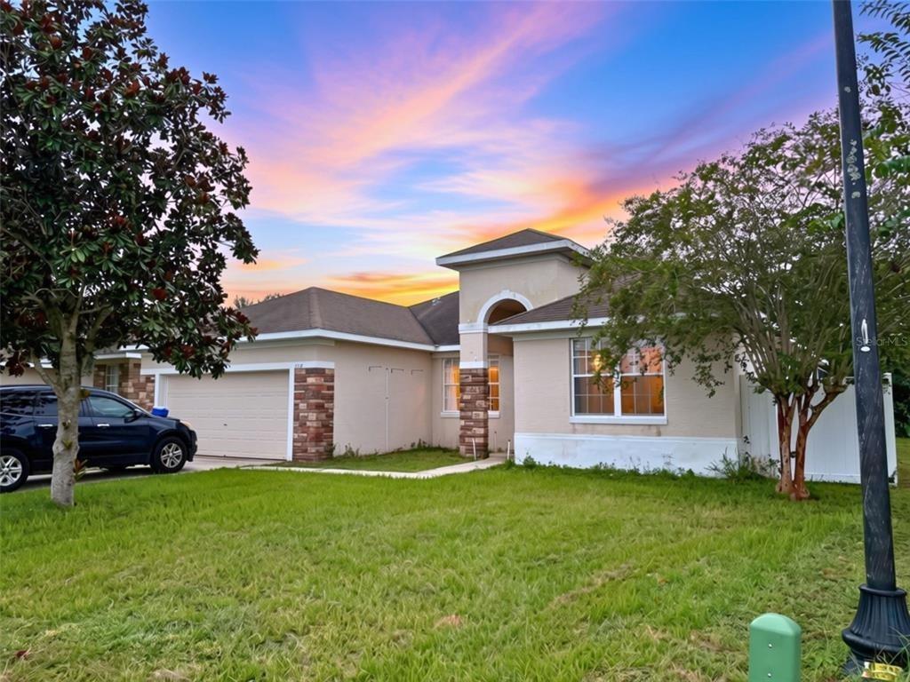 Athens Dr, Leesburg, FL 34748