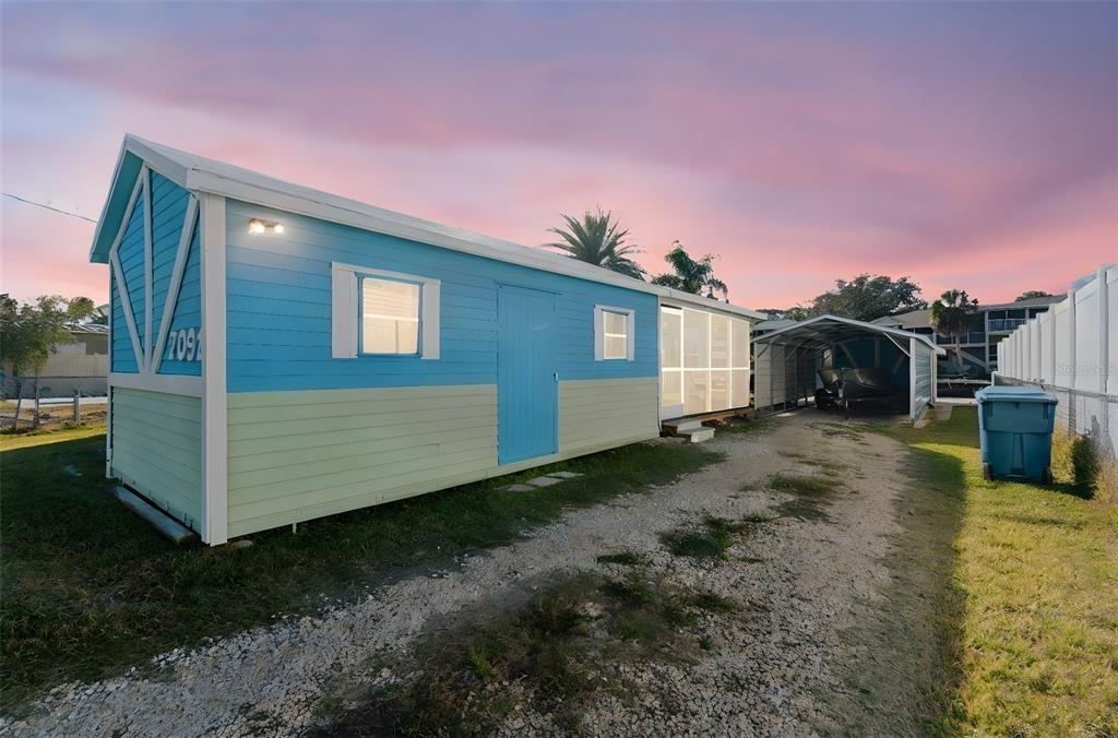 Westwind St, Weeki Wachee, FL 34607