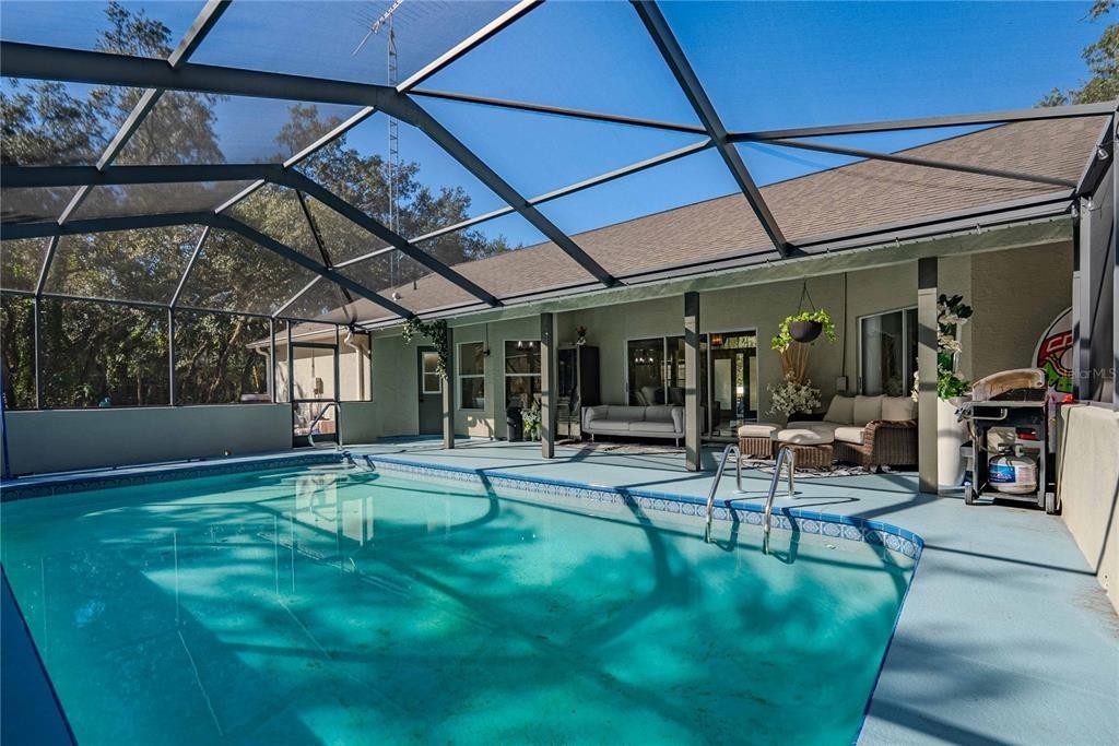 Cinnaman Ln, Weeki Wachee, FL 34614