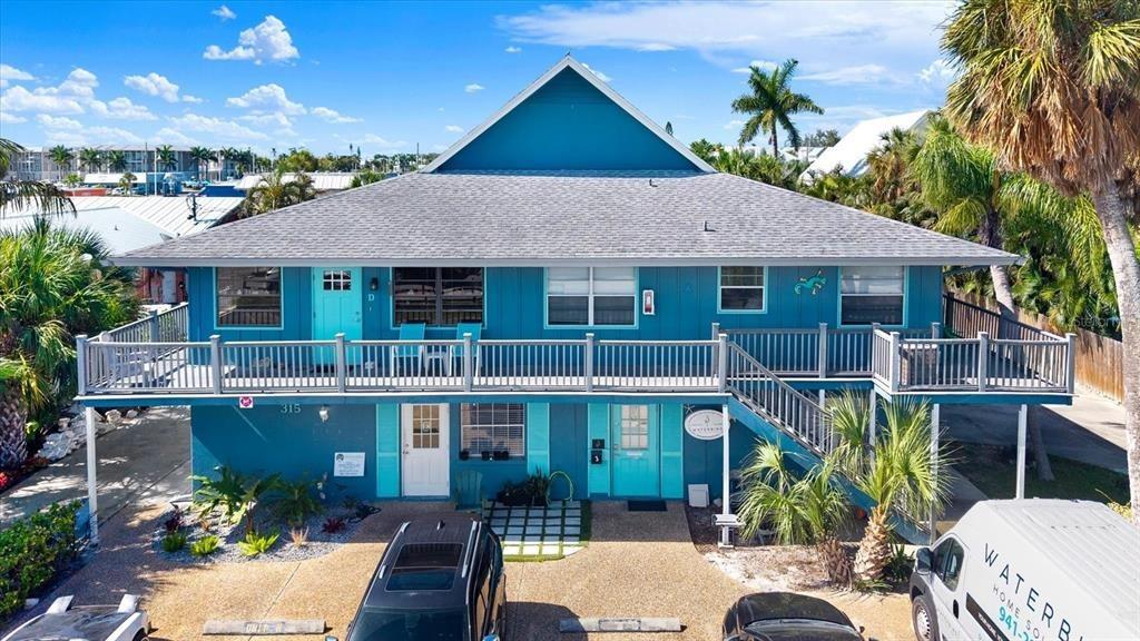 58th St, Holmes Beach, FL 34217