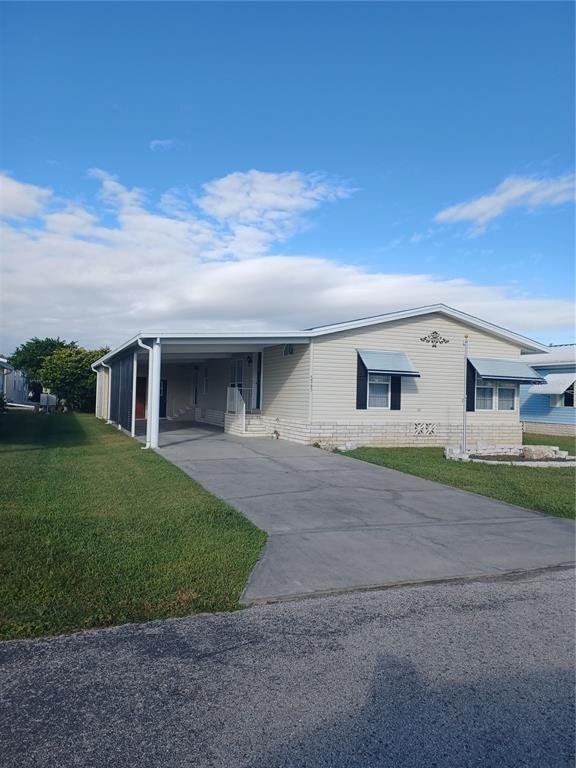 Pawnee St, Zephyrhills, FL 33542