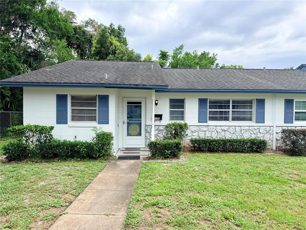 N Hill Ave, Deland, FL 32724