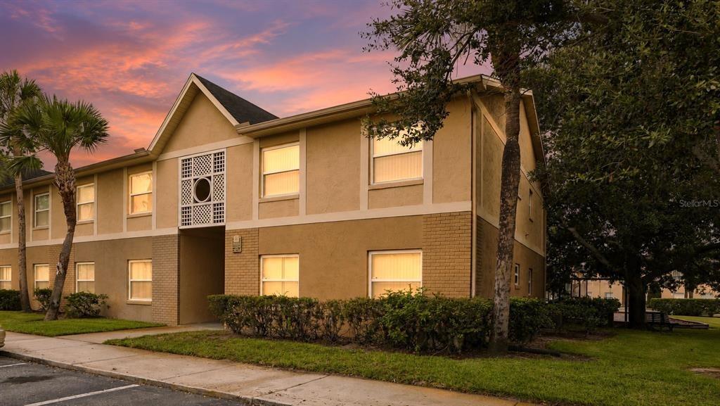 Turf Way, Orlando, FL 32837