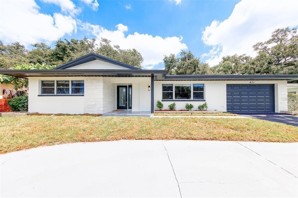 Sierra Cir E, Largo, FL 33770