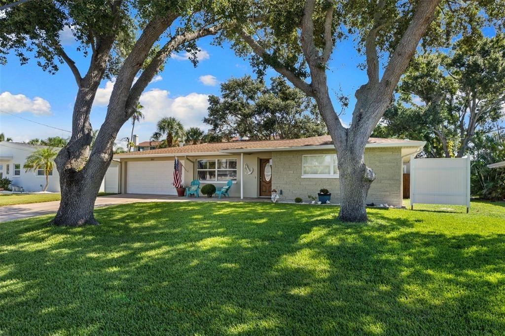 Carolyn Dr, Dunedin, FL 34698