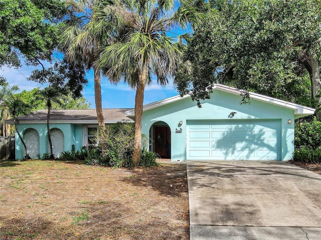 Mckay Creek Dr, Largo, FL 33770