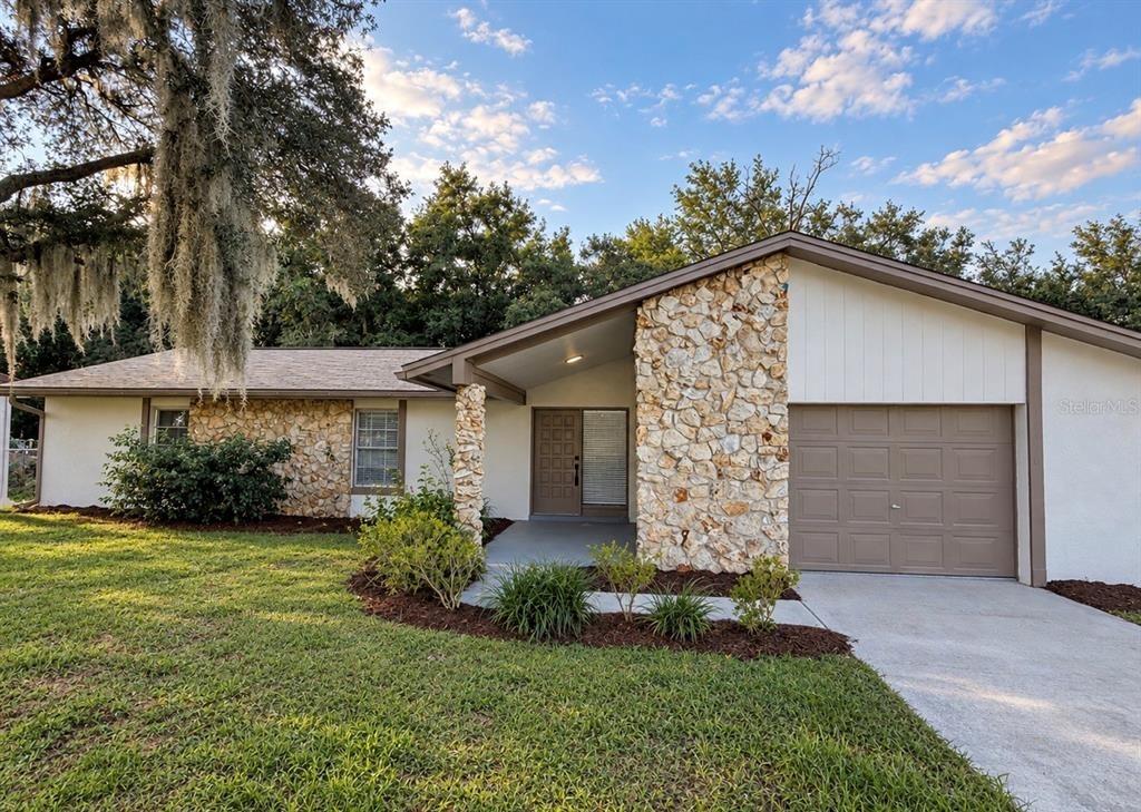 Sw 43rd Court Rd, Ocala, FL 34473