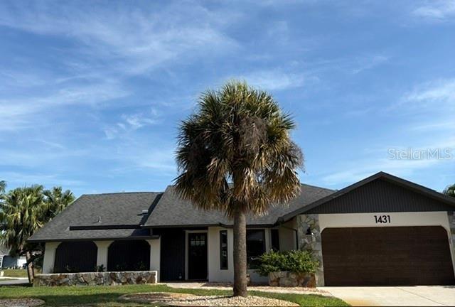 Roosevelt Dr, Venice, FL 34293