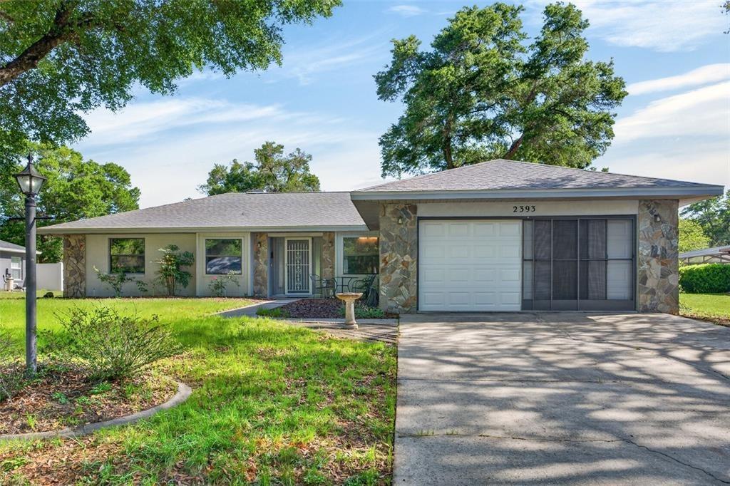 W Fairway Loop, Citrus Springs, FL 34434
