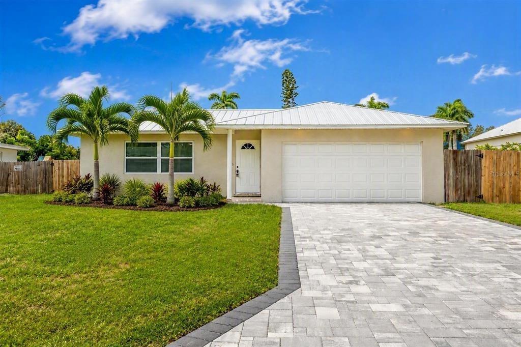 24th St Ne, Bradenton, FL 34208