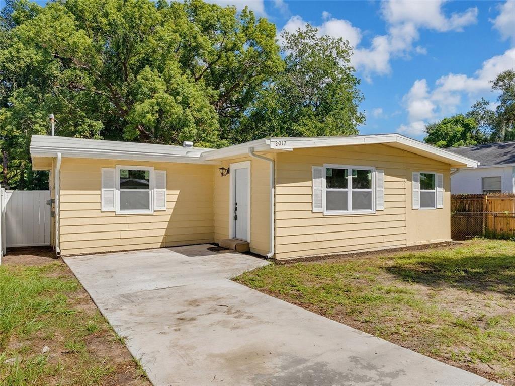 N Betty Ln, Clearwater, FL 33755