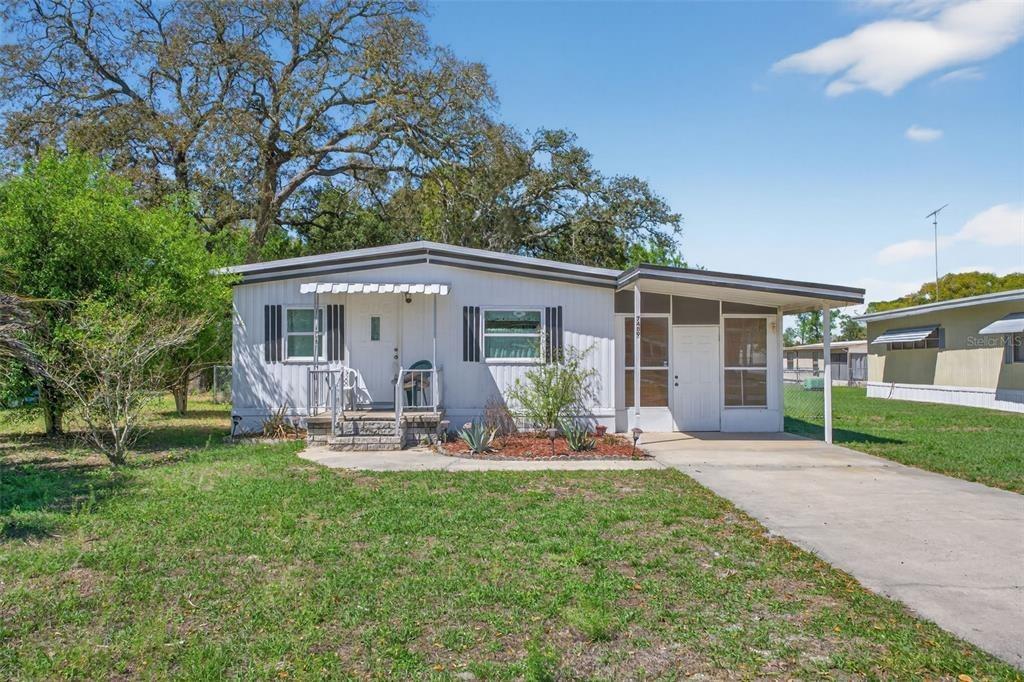 Western Circle Dr, Brooksville, FL 34613